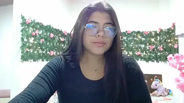 viccky_vick from StripChat