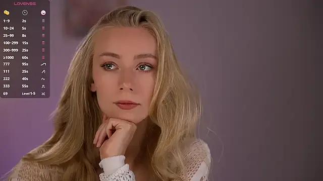 Vika54784 from StripChat