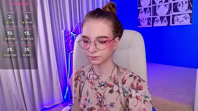 VioletShine from StripChat