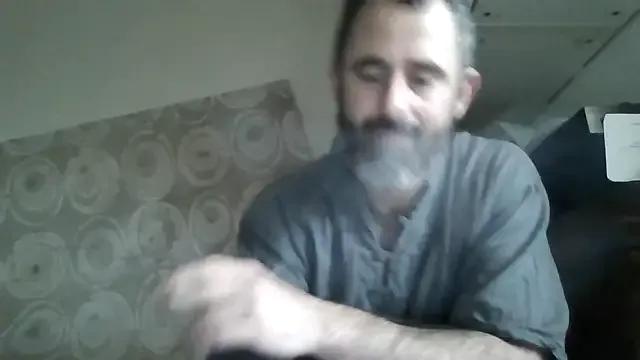 whatYwantMorrre from StripChat