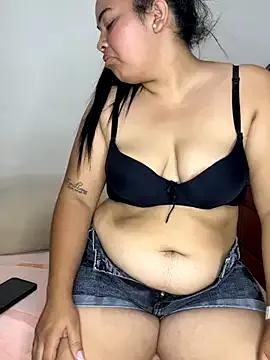 Yasmine__Hayat from StripChat