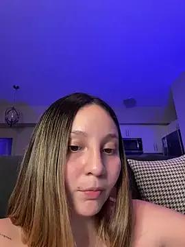 yourlilsecreet from StripChat