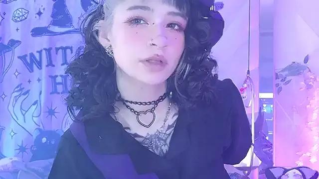 Curious Zephirahabney stripping and cumming with their favored sex toys zephirahabney from StripChat