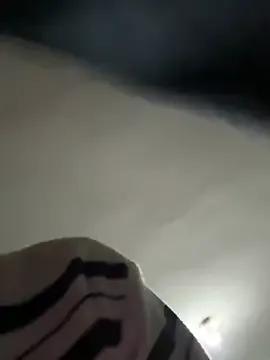 zxb757369 from StripChat